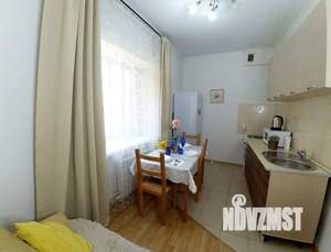 1-к квартира, посуточно, 42м2, 1/1 этаж