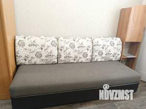 1-к квартира, посуточно, 40м2, 4/10 этаж