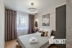 Студия квартира, посуточно, 34м2, 1/10 этаж