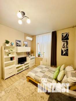 Студия квартира, посуточно, 28м2, 2/18 этаж
