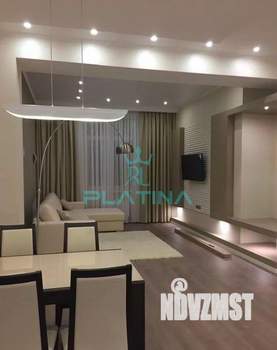 1-к квартира, на длительный срок, 95м2, 4/11 этаж