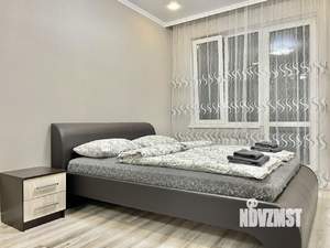 3-к квартира, посуточно, 67м2, 1/1 этаж