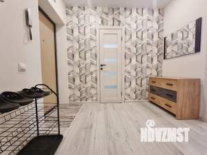 Студия квартира, посуточно, 31м2, 10/20 этаж