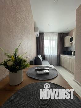 Студия квартира, посуточно, 11м2, 3/5 этаж