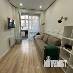 Студия квартира, посуточно, 18м2, 1/9 этаж