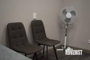 Студия квартира, посуточно, 35м2, 15/25 этаж