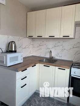 1-к квартира, посуточно, 33м2, 9/9 этаж