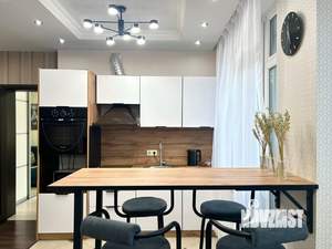 2-к квартира, посуточно, 70м2, 1/1 этаж