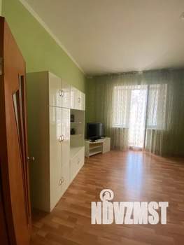 1-к квартира, посуточно, 54м2, 3/5 этаж