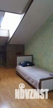 1-к квартира, посуточно, 60м2, 1/1 этаж