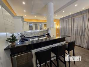 3-к квартира, на длительный срок, 145м2, 7/8 этаж