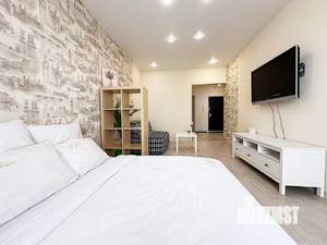 1-к квартира, посуточно, 42м2, 17/22 этаж