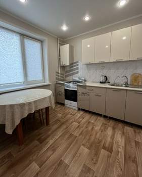 1-к квартира, на длительный срок, 40м2, 3/10 этаж