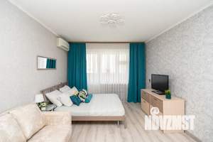 1-к квартира, посуточно, 38м2, 8/10 этаж