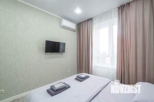 2-к квартира, посуточно, 40м2, 11/20 этаж