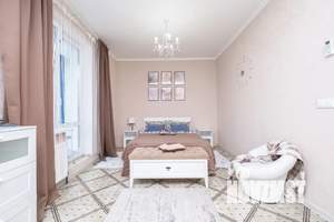 Студия квартира, посуточно, 32м2, 13/18 этаж