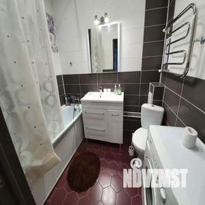 1-к квартира, посуточно, 48м2, 10/10 этаж