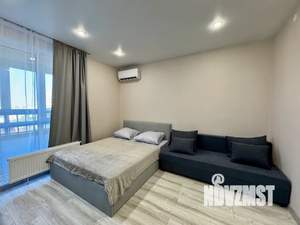 Студия квартира, посуточно, 30м2, 12/20 этаж