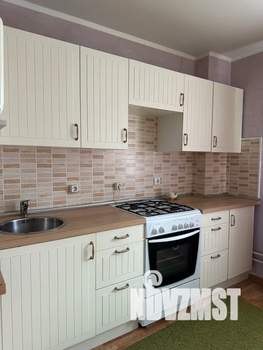 1-к квартира, посуточно, 36м2, 4/10 этаж