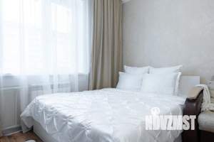 1-к квартира, посуточно, 39м2, 1/1 этаж