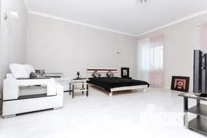 1-к квартира, посуточно, 49м2, 3/10 этаж