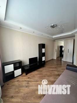 1-к квартира, посуточно, 35м2, 7/10 этаж