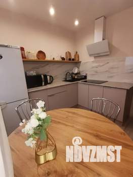 1-к квартира, посуточно, 39м2, 11/18 этаж