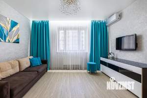 1-к квартира, посуточно, 39м2, 10/18 этаж