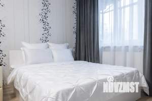 1-к квартира, посуточно, 47м2, 1/10 этаж