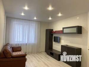 1-к квартира, посуточно, 38м2, 1/9 этаж