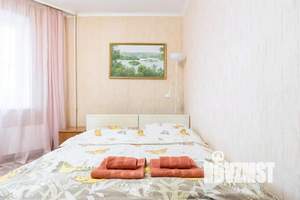 1-к квартира, посуточно, 48м2, 1/1 этаж