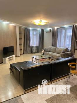 2-к квартира, посуточно, 90м2, 1/9 этаж