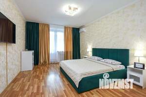 1-к квартира, посуточно, 53м2, 1/1 этаж