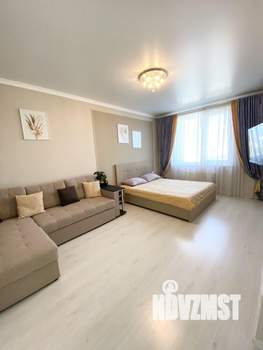 1-к квартира, посуточно, 42м2, 15/23 этаж