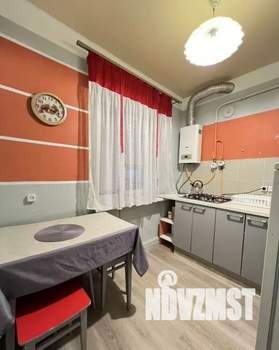 2-к квартира, посуточно, 50м2, 2/5 этаж