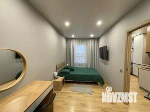 1-к квартира, посуточно, 38м2, 14/24 этаж