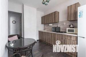 1-к квартира, посуточно, 36м2, 4/8 этаж