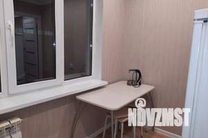 2-к квартира, посуточно, 45м2, 3/5 этаж
