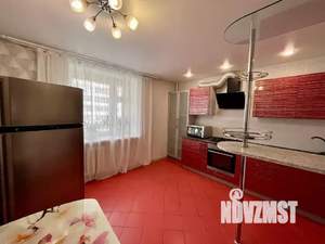 3-к квартира, посуточно, 100м2, 1/1 этаж