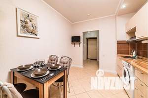 1-к квартира, посуточно, 44м2, 9/9 этаж
