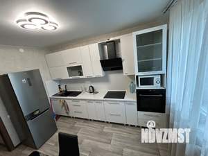 1-к квартира, посуточно, 40м2, 5/20 этаж