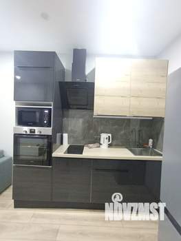 2-к квартира, посуточно, 40м2, 8/24 этаж