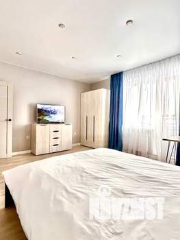 1-к квартира, посуточно, 38м2, 10/25 этаж