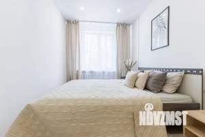 3-к квартира, посуточно, 59м2, 1/5 этаж