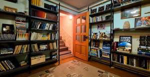 5-к квартира, на длительный срок, 172м2, 1/3 этаж