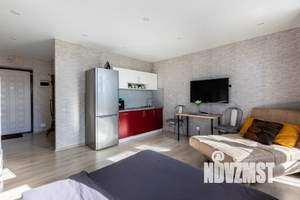 Студия квартира, посуточно, 35м2, 17/17 этаж