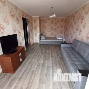 1-к квартира, посуточно, 35м2, 6/9 этаж