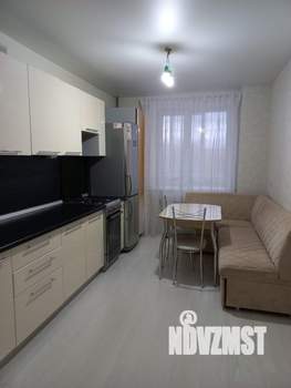 1-к квартира, на длительный срок, 49м2, 4/5 этаж