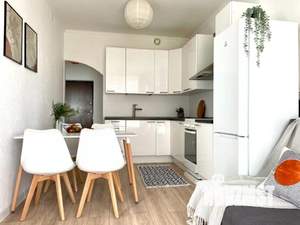 1-к квартира, посуточно, 45м2, 1/1 этаж