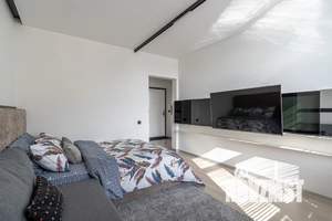1-к квартира, посуточно, 38м2, 5/5 этаж